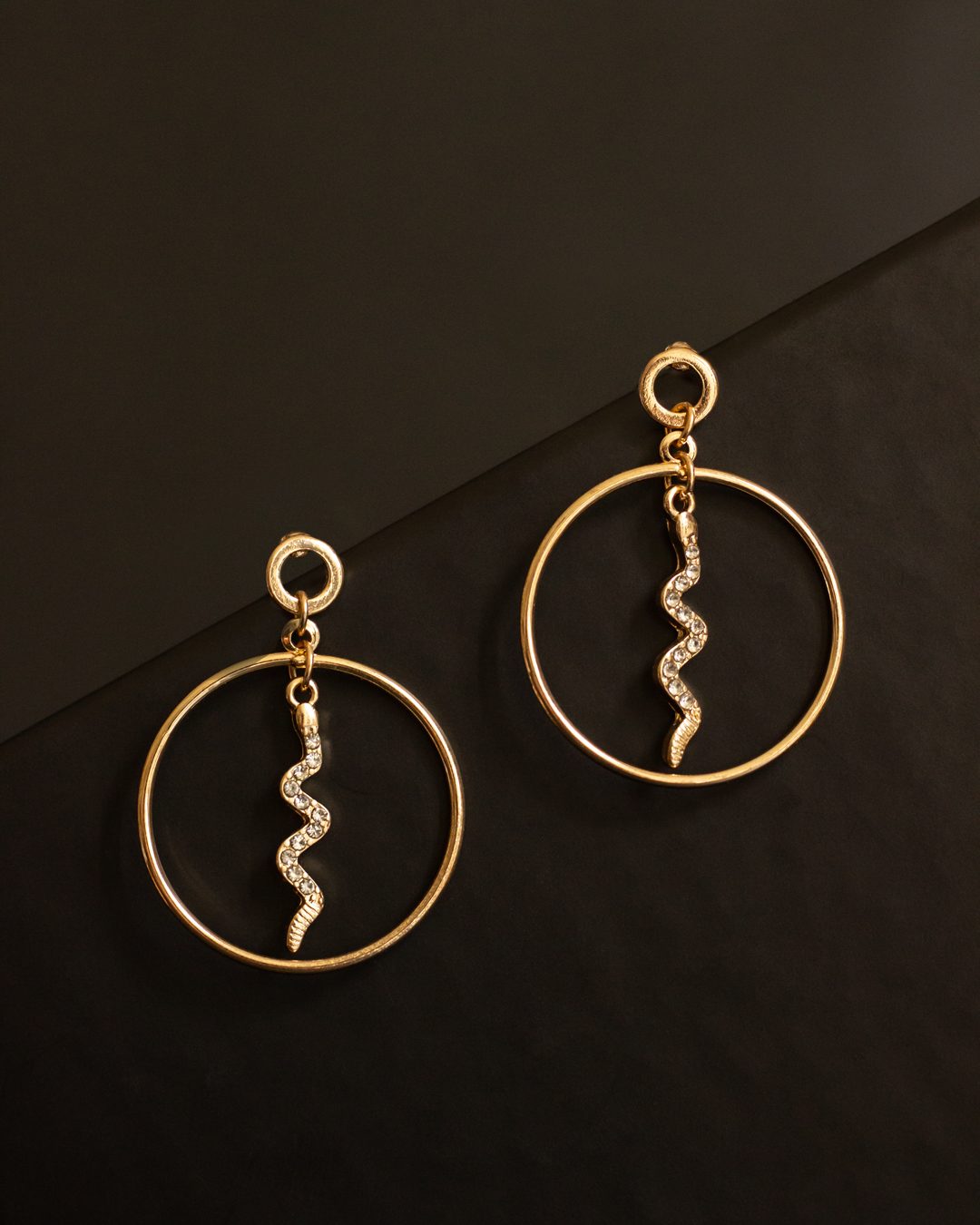 Packshot-bijoux-contemporain-1